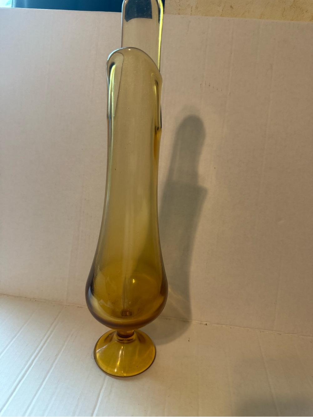 LE Smith Honey Amber SMOOTHIE Swung Vase 17 1/2" Tall